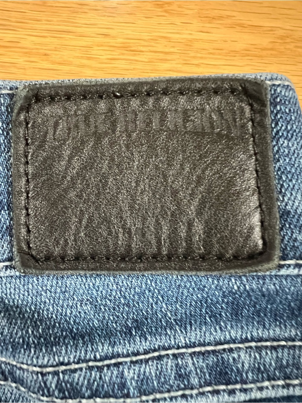 True Religion Cora Mid Rise Straight Swarovski Crystal Flap Pocket Jeans Size 30 - Picture 13 of 16